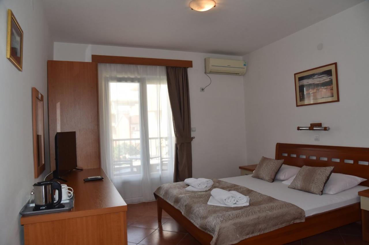 Guest House Zec Будва Екстериор снимка