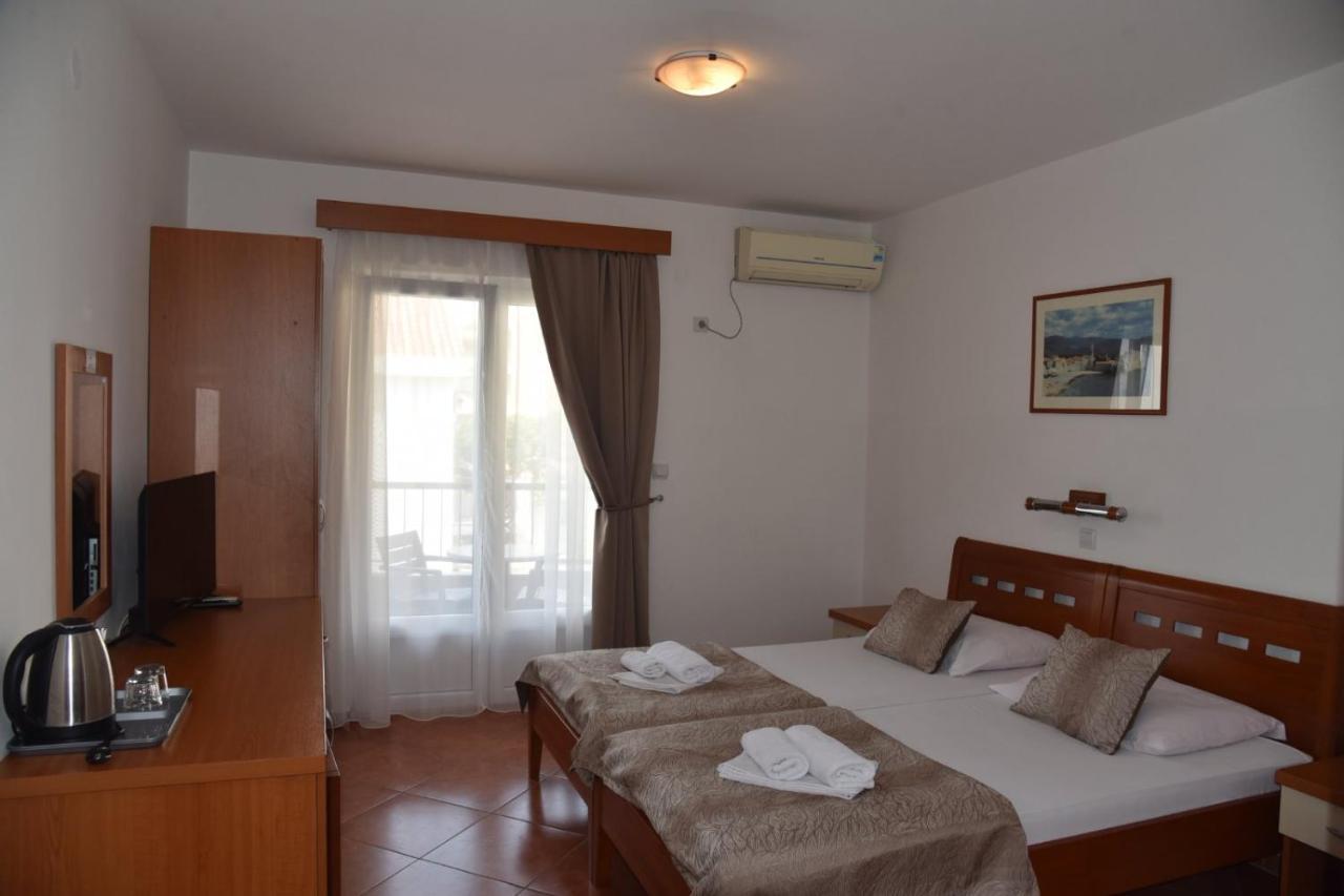 Guest House Zec Будва Екстериор снимка