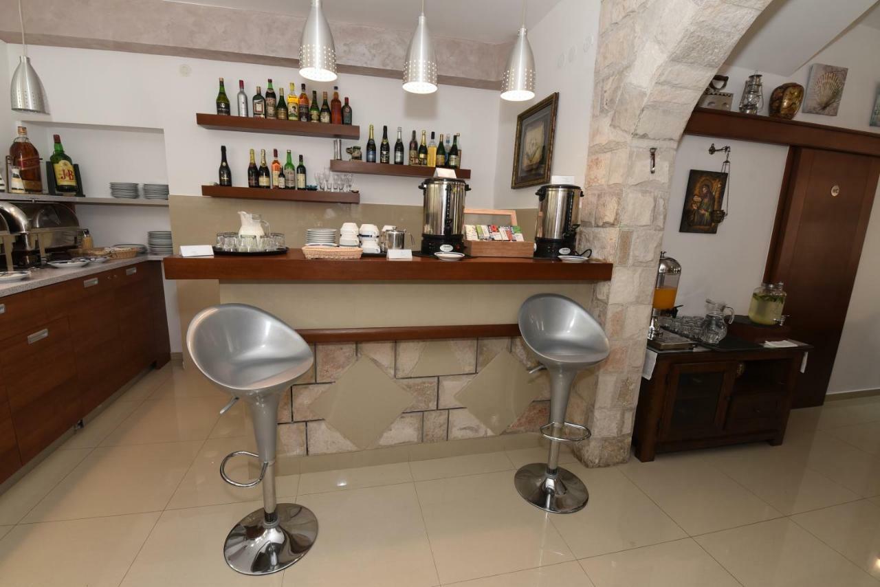 Guest House Zec Будва Екстериор снимка